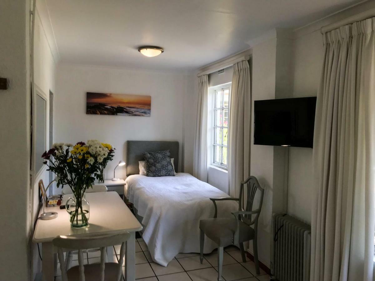 Howards End Manor B&B Le Cap Extérieur photo